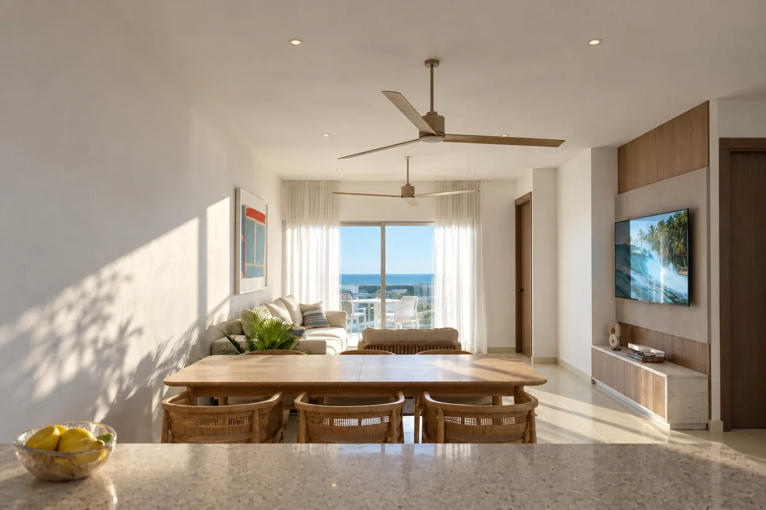 PORTO MARINE — Comedor y ambiente integrado · 120 m²