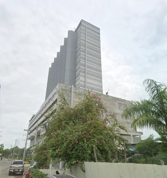 RIVER PARK — Vista del complejo empresarial